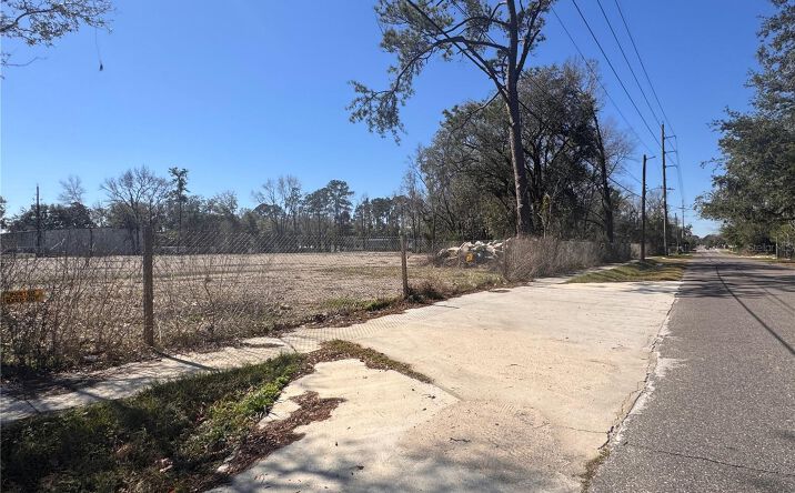Pictures of Special Purpose property located at 5858 Stuart, JACKSONVILLE, FL 32254 for sales - image #1