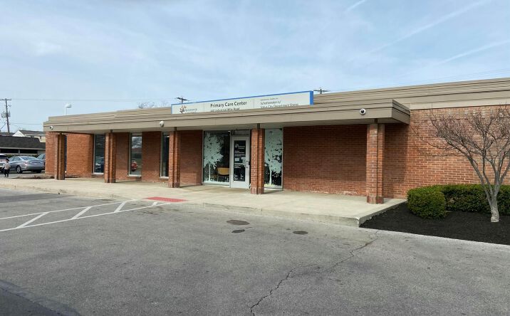 Pictures of Office property located at 441 Industrial Mile Road, Columbus, OH 43228 for sales - image #1