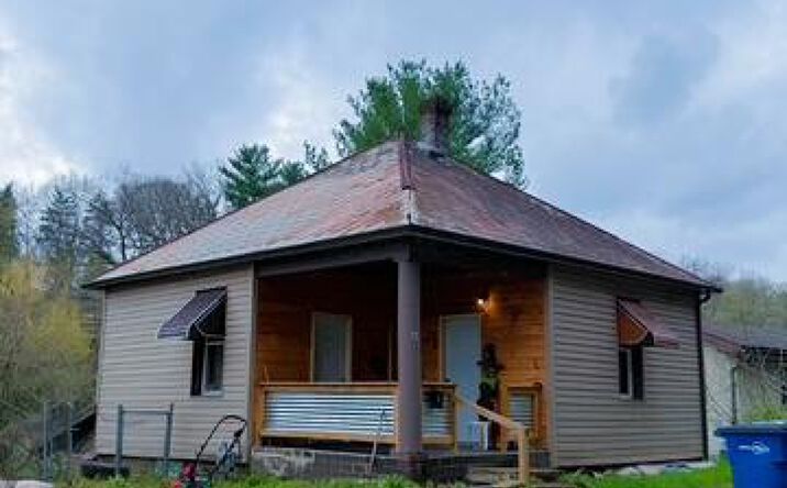 Pictures of Multifamily property located at 641 N Walnut Street, Logan, OH 43138 for sales - image #1