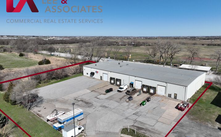 Pictures of Industrial property located at 4700 Douglas Cir, Lincoln, NE 68504 for sales - image #1