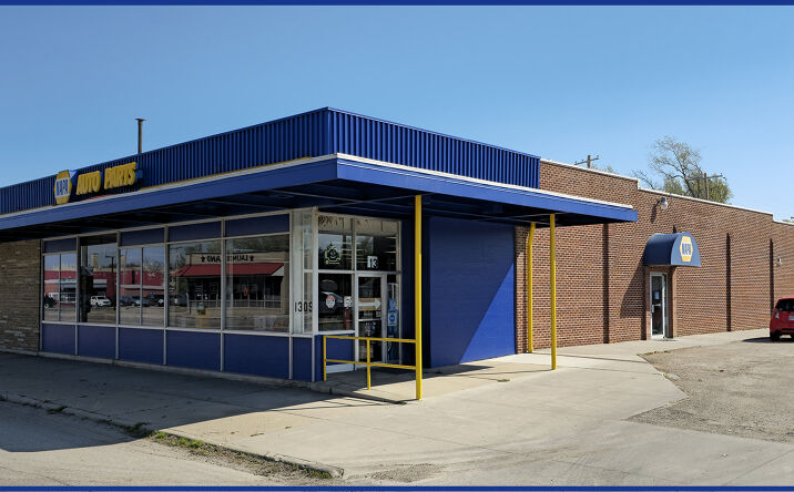 Pictures of Retail property located at 1309 N Washington St, Junction City, KS 66441 for sales - image #1