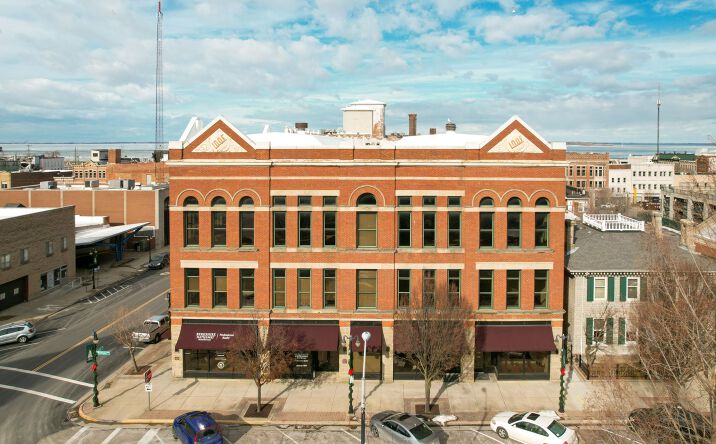 Pictures of Mixed Use, Multifamily, Office, Retail property located at 237 W Washington Row, Sandusky, OH 44870 for sales - image #1
