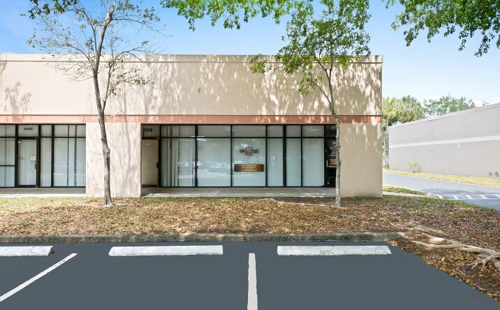 Pictures of Retail, Office property located at 4800 N State Rd 7, Lauderdale Lakes, FL 33319 for sales - image #1