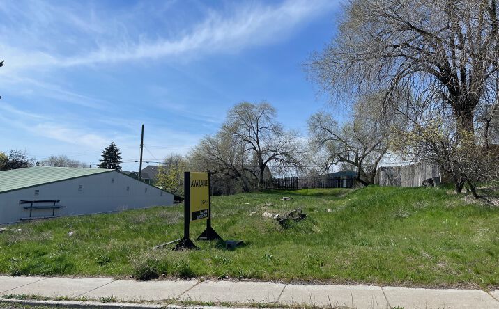 Pictures of Land property located at 3007 N Cook St, Spokane, WA 99207 for sales - image #1