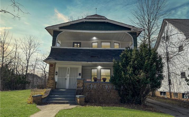 Pictures of Multifamily property located at 3584 E 151st St, Cleveland, OH 44120 for sales - image #1