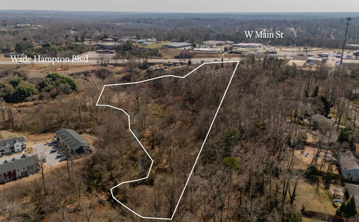 Pictures of Mixed Use, Multifamily, Retail property located at 3429 Wade, Taylors, SC 29687 for sales - image #1