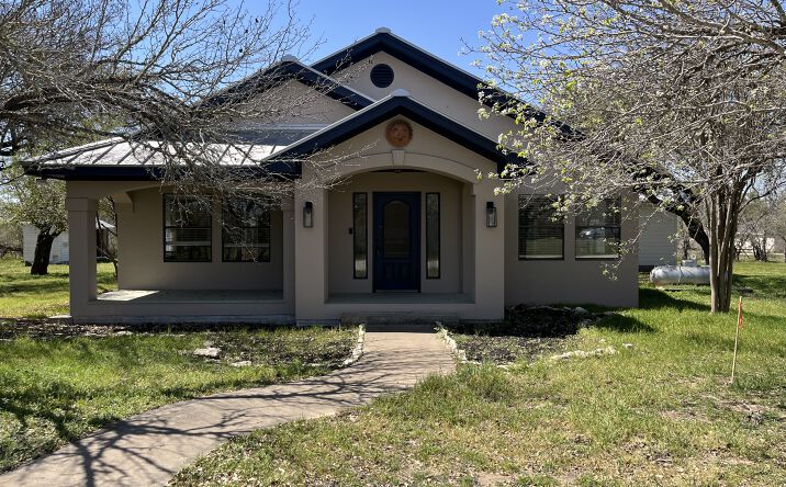 Pictures of Office, Retail property located at 3480 Jack C Hays Trail, Buda, TX 78610 for sales - image #1