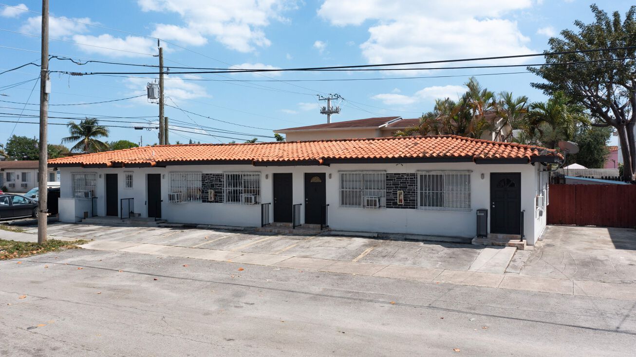 Pictures of Multifamily property located at 98 NW 47th Ave, Miami, FL 33126 for sales - image #1