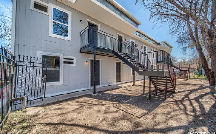 Pictures of Multifamily property located at 926 King Ave, San Antonio, TX 78211 for sales - image #1