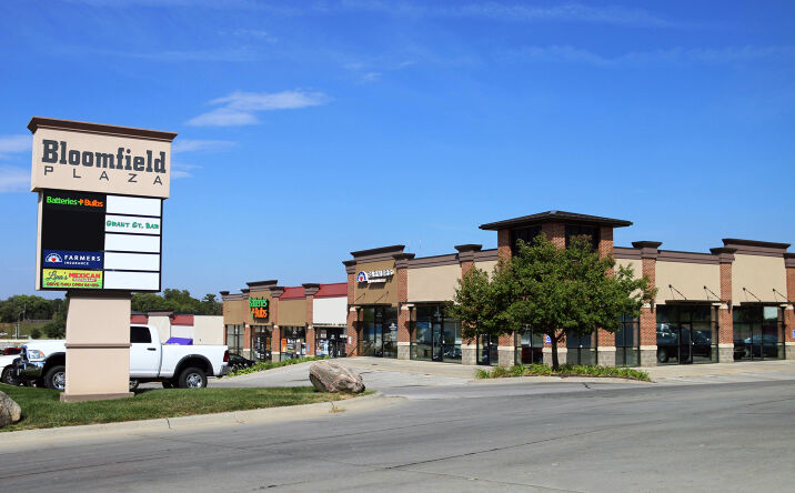 Pictures of Retail property located at 2201 N 90th St, Omaha, NE 68134 for sales - image #1
