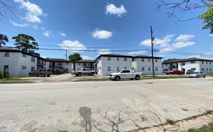 Pictures of Multifamily property located at 5408 Market St, Houston, TX 77020 for sales - image #1
