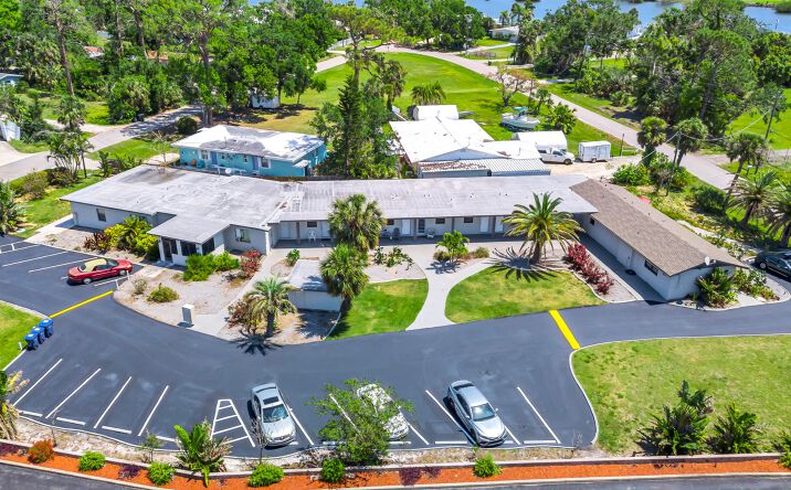 Pictures of Multifamily property located at 102 Palmetto Rd E, Nokomis, FL 34275 for sales - image #1