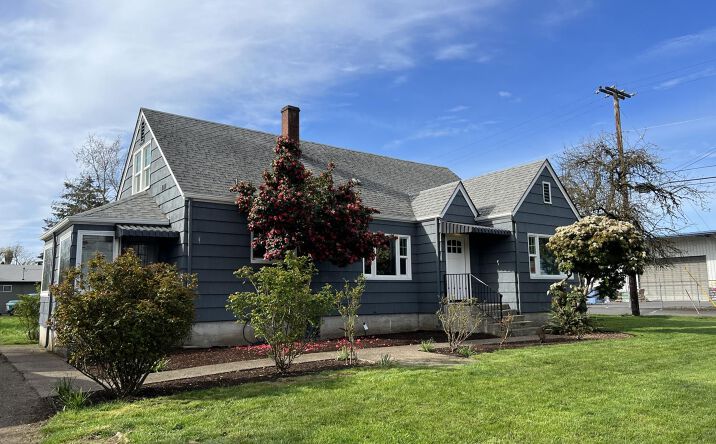 Pictures of Office, Industrial property located at 2494 Roosevelt Blvd, Eugene, OR 97402 for sales - image #1