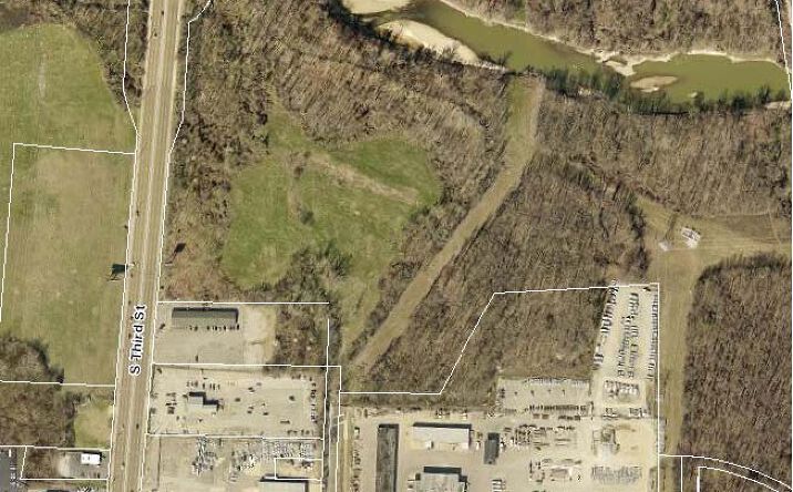 Pictures of Land property located at 2929 Old Horn Lake Rd, Memphis, TN 38109 for sales - image #1