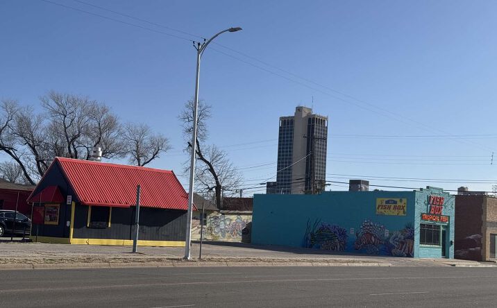 Pictures of Retail property located at 612 SW 10th & 909 S Madison, Amarillo, TX 79101 for sales - image #1