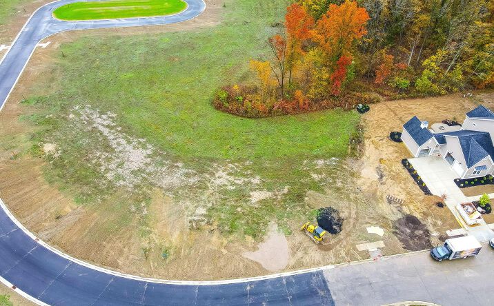 Pictures of Land property located at 8280 Canopy Glen, Plain City, OH 43064 for sales - image #1