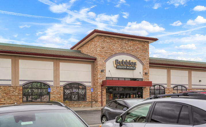 Pictures of Retail property located at 675 Genoa Way, Castle Rock, CO 80109 for sales - image #1