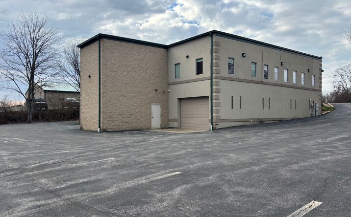 Pictures of Office property located at 1737 N Main St Ext, Butler, PA 16001 for sales - image #1