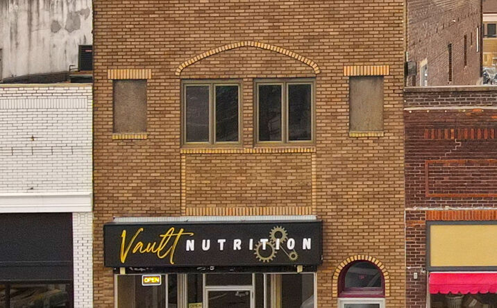 Pictures of Retail property located at 104 N Wilson Ave, Jefferson, IA 50129 for sales - image #1