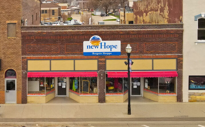 Pictures of Retail property located at 106 N Wilson Ave, Jefferson, IA 50129 for sales - image #1