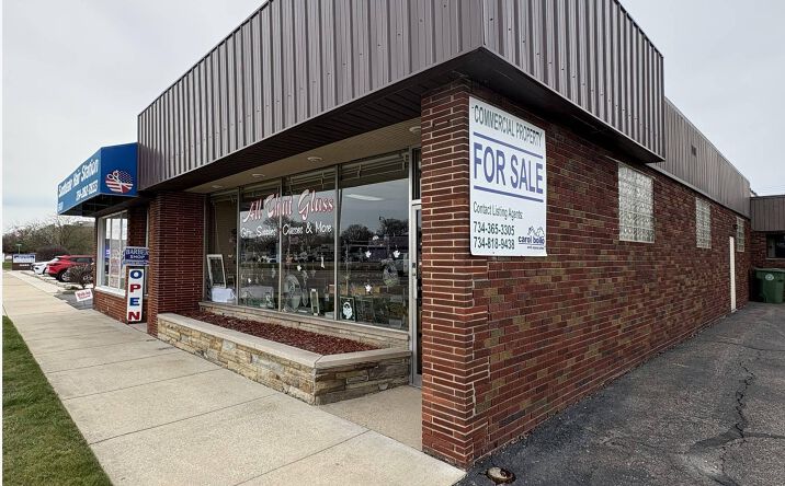 Pictures of Office, Retail property located at 13422 Fort St, Southgate, MI 48195 for sales - image #1