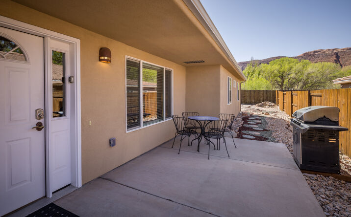 Pictures of Hospitality, Mixed Use, Multifamily property located at 327 Williams Way, Moab, UT 84532 for sales - image #1