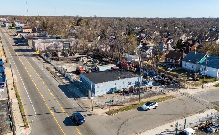 Pictures of Industrial, Mixed Use, Office, Retail property located at 15400 Schaefer Hwy, Detroit, MI 48227 for sales - image #1