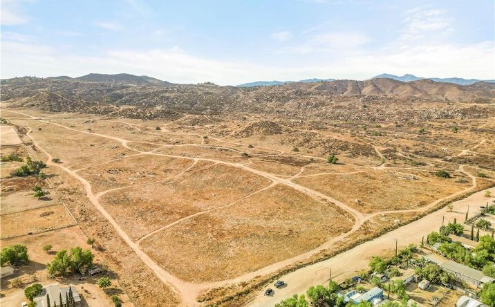 Pictures of Land property located at 0 no address, Perris, CA 92570 for sales - image #1