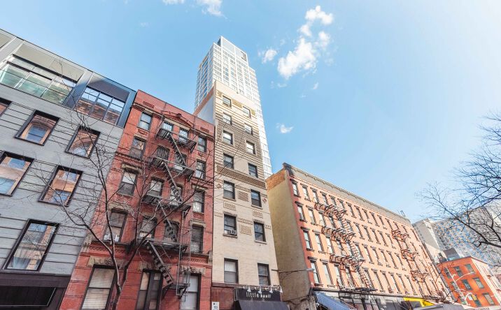 Pictures of Multifamily property located at 153 W 26th St, New York, NY 10001 for sales - image #1