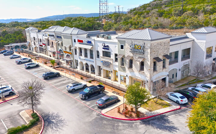 Pictures of Retail property located at 23535 I-10, San Antonio, TX 78257 for sales - image #1