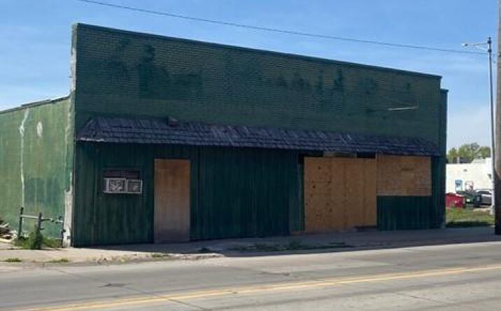 Pictures of Special Purpose property located at 6106 King Hill Avenue, St Joseph, MO 64504 for sales - image #1