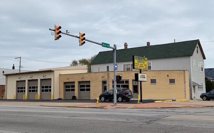 Pictures of Retail property located at 724 W. 151st St., East Chicago, IN 46312 for sales - image #1