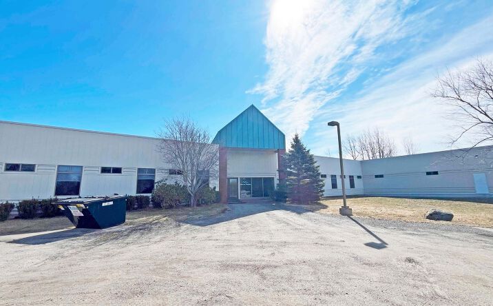 Pictures of Office, Industrial property located at 170 Pleasant St, Rockland, ME 04841 for sales - image #1