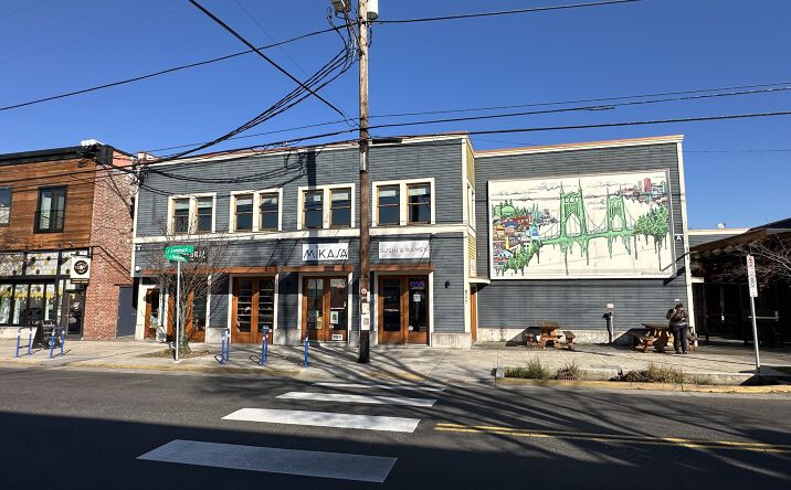 Pictures of Mixed Use, Multifamily, Retail property located at 8737 N Lombard St, Portland, OR 97203 for sales - image #1