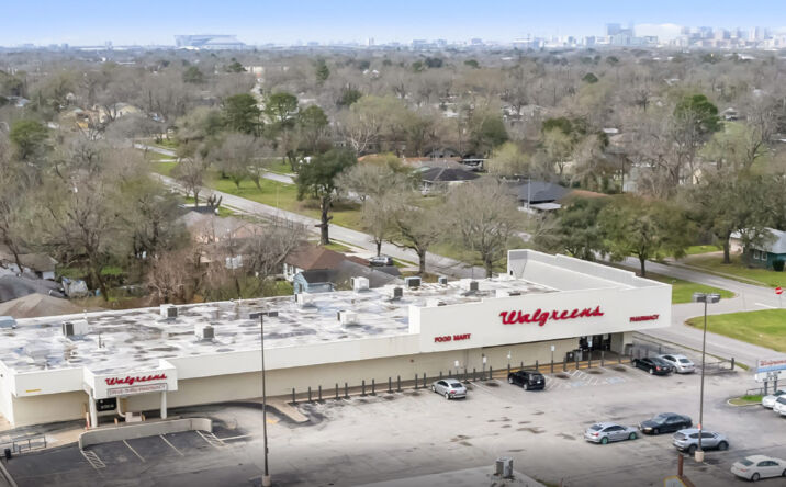 Pictures of Retail property located at 8106 Martin Luther King Blvd, Houston, TX 77033 for sales - image #1