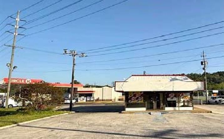 Pictures of Retail property located at 300 n 12th st, Gadsden, AL 35901 for sales - image #1