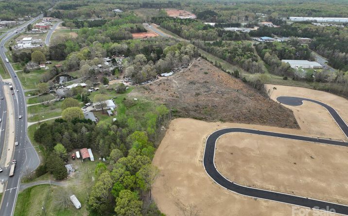Pictures of Retail, Land property located at 6760 NC Hwy 24/27, Midland, NC 28107 for sales - image #1