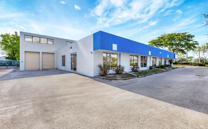 Pictures of Industrial property located at 1500 N Powerline Road, Pompano Beach, FL 33069 for sales - image #1