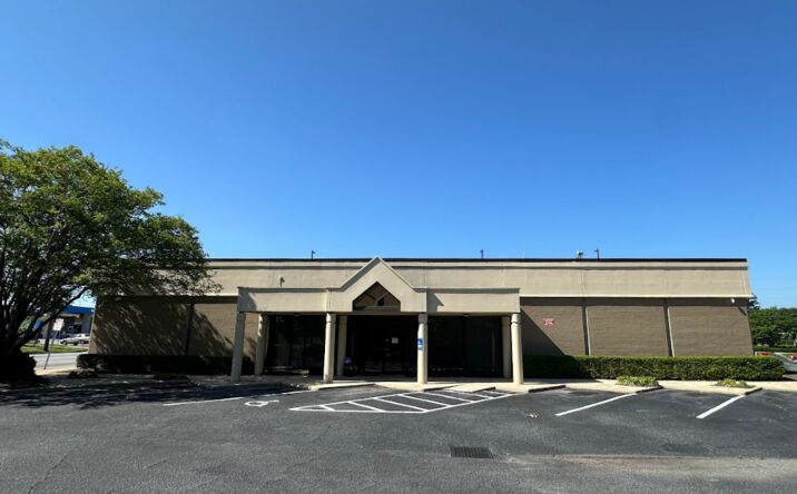 Pictures of Office, Retail property located at 1535 Benning Dr, Columbus, GA 31903 for sales - image #1