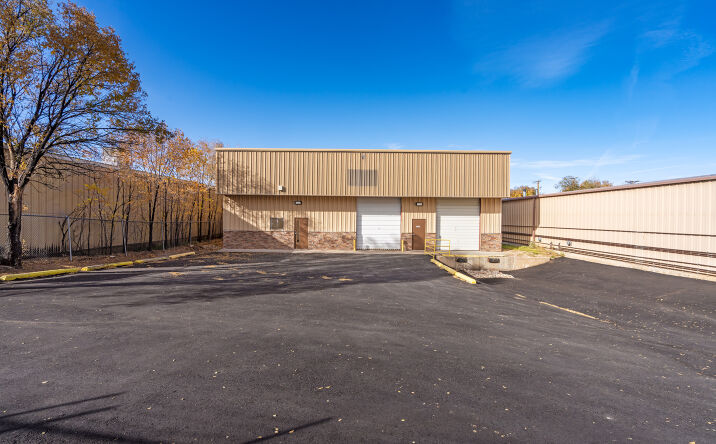 Pictures of Industrial property located at 1244 Calle de Comercio, Santa Fe, NM 87507 for sales - image #1