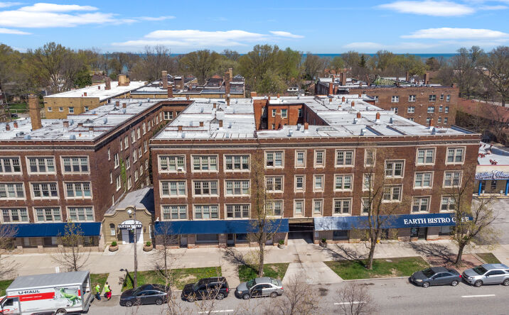 Pictures of Multifamily property located at 11118 Clifton Blvd, Cleveland, OH 44102 for sales - image #1
