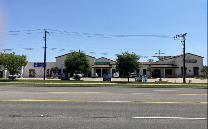 Pictures of Office, Retail property located at 7428 Old Jacksonville Hwy, Tyler, TX 75703 for sales - image #1