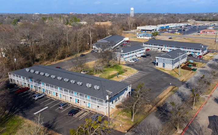 Pictures of Multifamily property located at 801 Culver St, Commerce, TX 75428, 2309 Washington St, Commerce, TX 75428, 2100 Taylor Street, Commerce, TX 75428 for sales - image #1