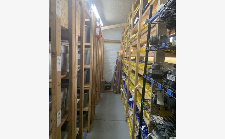 Pictures of Business for Sale property located at 18325 Napa St, Los Angeles, CA 91325 for sales - image #1