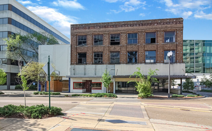 Pictures of Mixed Use property located at 101-5 E Capitol Street, Jackson, MS 39201 for sales - image #1