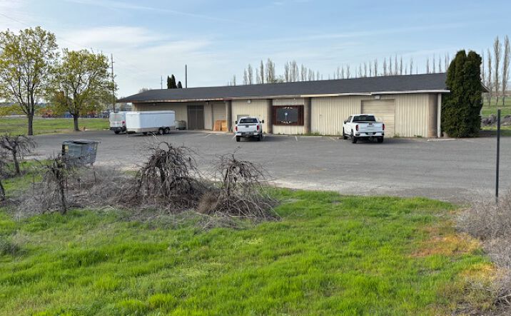 Pictures of Industrial property located at 70 Ray Rd, Sunnyside, WA 98944 for sales - image #1