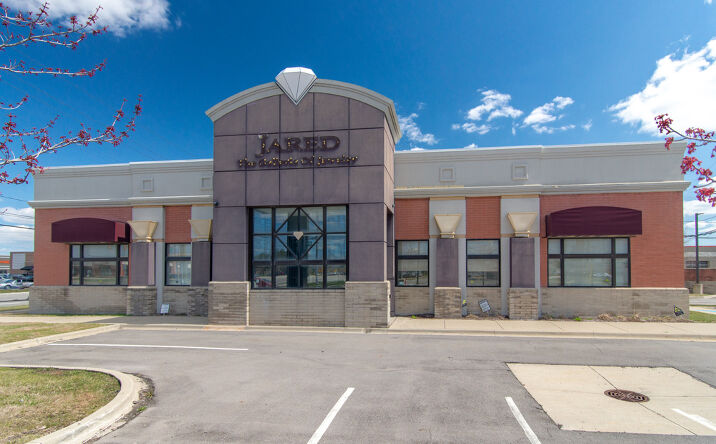 Pictures of Retail property located at 451 W 14 Mile, Madison Heights, MI 48071 for sales - image #1