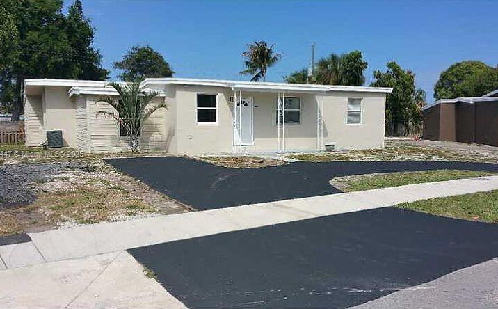 Pictures of Multifamily property located at 1885 NE 53rd St, Pompano Beach, FL 33064 for sales - image #1