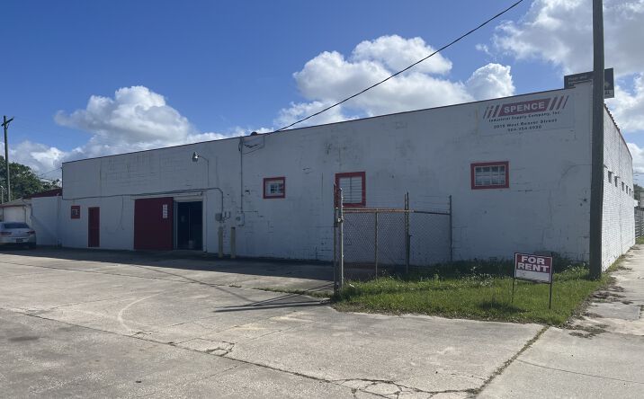 Pictures of Industrial property located at 2019 W Beaver St, Jacksonville, FL 32209 for sales - image #1