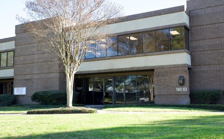 Pictures of Office property located at 9818 Whithorn Dr, Houston, TX 77095 for sales - image #1